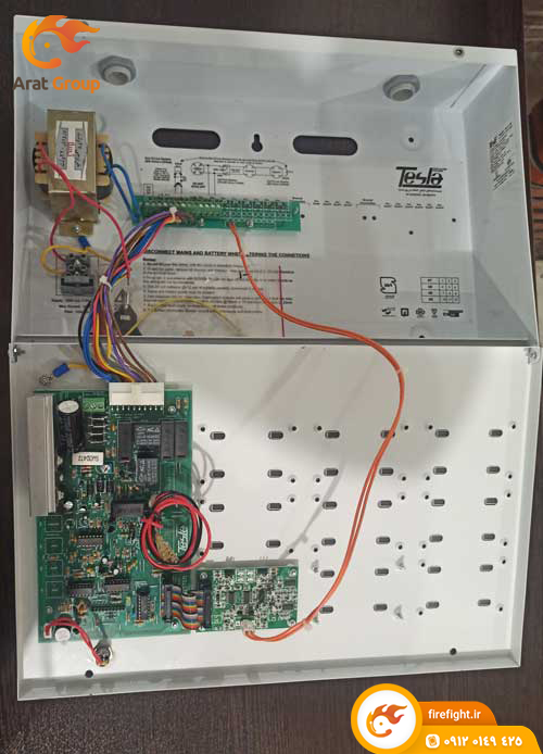 نمای داخلی پنل تسلا