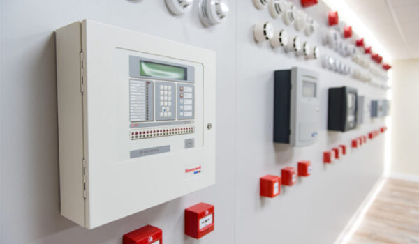 سیستم اعلام حریق چیست و چگونه کار میکند